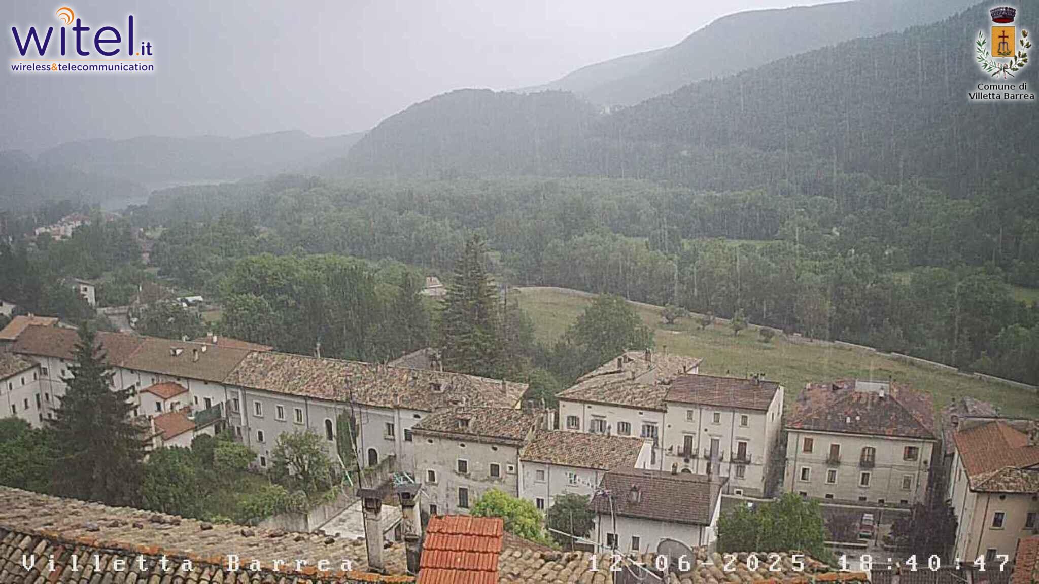 immagine della webcam nei dintorni di Monte Pratello: webcam Villetta Barrea