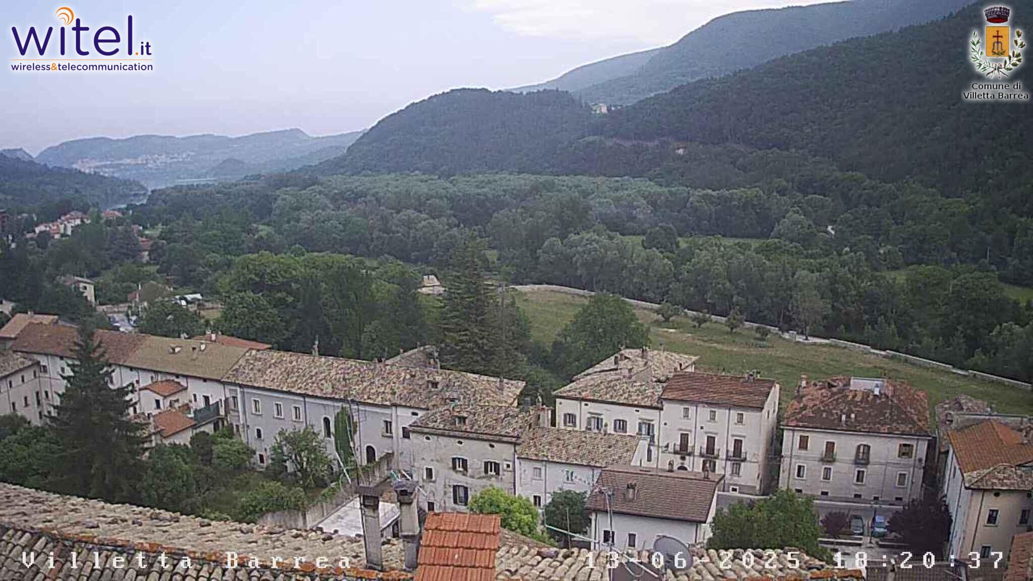 immagine della webcam nei dintorni di Monteroduni: webcam Villetta Barrea