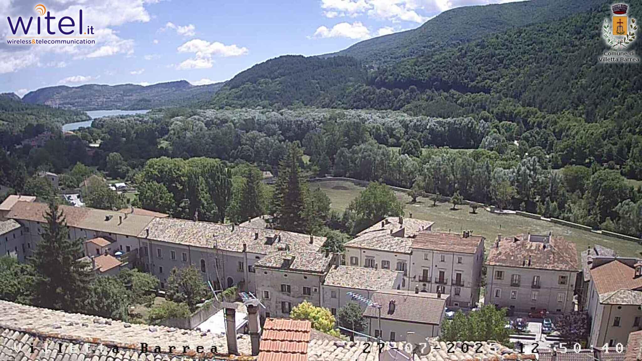 immagine della webcam nei dintorni di Scontrone: webcam Villetta Barrea